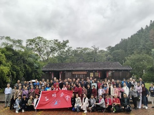 重阳敬老情意浓，寻味俞村忆乡情...